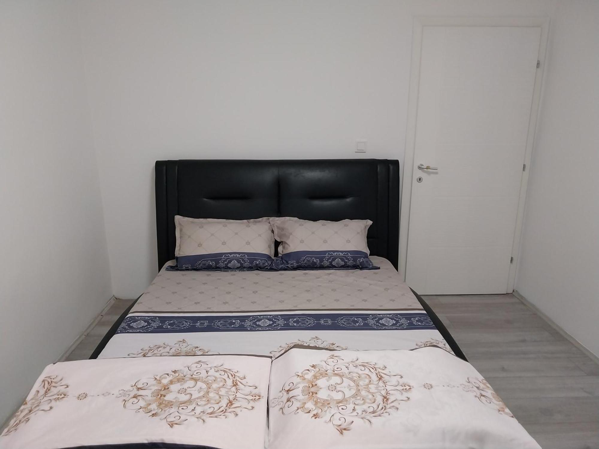 Dm Hostel And Apartments สโกเปีย ภายนอก รูปภาพ